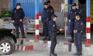 Polițiști spanioli la locul unei crime