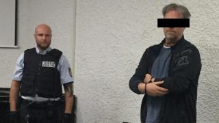 Un german a furat 725.000 de euro ca să-i ofere o viaţă de lux iubitului român: "Mi-a fost frică să nu-l pierd"