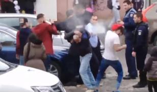 Poliţişti atacaţi la Tulcea