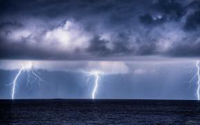 În Croaţia au fost emise coduri portocaliu şi roşu de vânt