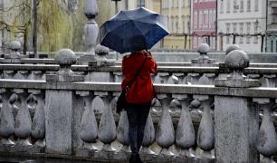 Femeia şi-a pus capăt zilelor după ce a luat prânzul cu fiica ei