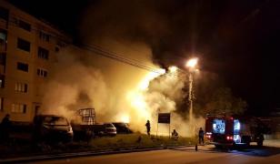 Trei maşini au fost făcute scrum