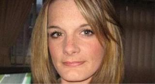 Tânăra a fost valorificată de mama ei, care avea nevoie de bani pentru droguri