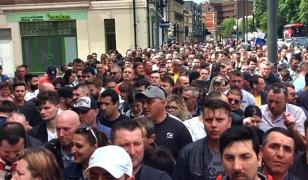 Un român din Londra a introdus ştampila de vot în urnă