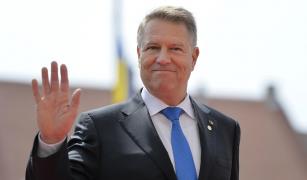 Klaus Iohannis salută presa