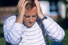 Mecanicul Poliţiei din Vaslui, reţinut pentru proxenetism. 'Acțibild' repara ziua maşinile Poliţiei, iar noaptea era proxenet