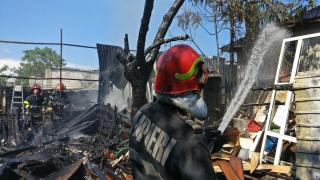 Incendiul ar fi izbucnit de la un grătar