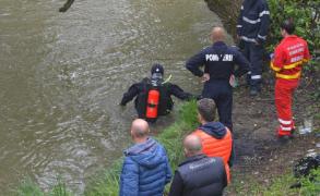 Un tânăr de 17 ani a murit salvându-şi surorile de la înec, la Buzău