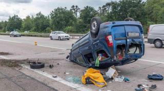 Logan MCV urmărit de Poliţie