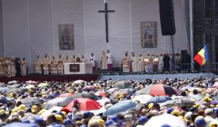 Papa Francisc la Blaj, în ultima zi a vizitei în România