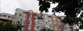 Incendiul a izbucnit de la un scurtcircuit produs la un aspirator
