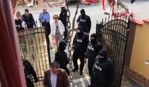 Sorina, luată cu mascaţii de la Baia de Aramă