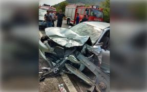 Un grav accident de circulație s-a produs acum câteva minute în localitatea Leșnic, pe DN7