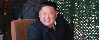 Liderul Coreei de Nord deţine un acvariu uriaş cu peşti piranha