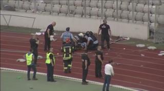 Jandarmul lovit de scaun primește îngrijiri medicale