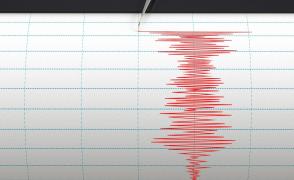Seismograf arată producerea unui cutremur