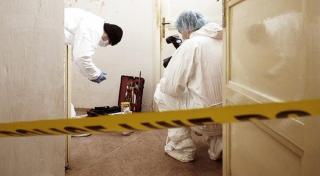 Abia întoarsă de la muncă, din Belgia, o tânără din Sibiu şi-a ucis tatăl, care, inexplicabil, nu s-a apărat