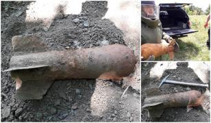 Două bombe uriaşe de aviaţie, fiecare de 50 de kilograme, descoperite la Dofteana, în Bacău