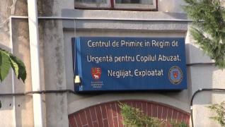 Două minore dintr-un centru de plasament, abuzate de un tânăr