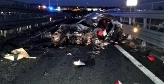 O maşină cu 8 români, între care patru copii, s-a făcut praf în Italia. Accident teribil în Catania