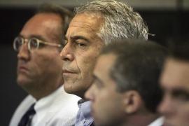 Jeffrey Epstein s-a spânzurat în închisoare