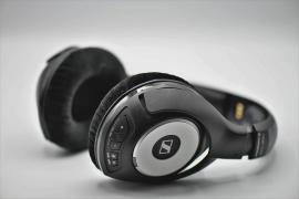 Top 5 mărci pentru căști wireless cu noise cancelling