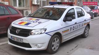 Mașină de poliție în misiune