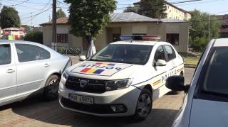 Mașină de poliție în misiune