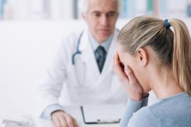 Un tânăr de 21 de ani, din Argeş, a omorât în bătaie o fetiţă de 2 ani, copilul iubitei sale. Medicii nu au mai putut face nimic