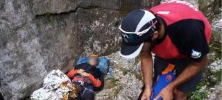 Victima avea ambele picioare fracturate şi leziuni la coloană