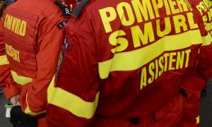 Atac cu cuţitul la Constanţa, un bărbat şi-a înjunghiat iubita, apoi s-a tăiat şi el