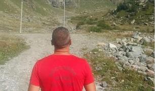 Ciobanul român urca pe munte dimineaţa şi cobora seara