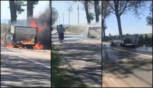 O Dacie papuc a luat foc în mers, în Tulcea. Localnicii au stins focul cu o coloană de irigaţie (Video) 
