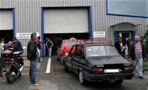 Şpagă la RAR. 100 de euro de maşină, banii erau lăsaţi de proprietari în scrumieră