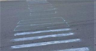 Dosare penale pentru o trecere de pietoni desenată cu creta, la Ploieşti