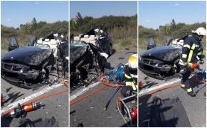 Un şofer de 74 de ani, la volanul unui BMW, a murit spulberat de un camion după ce nu a acordat prioritate