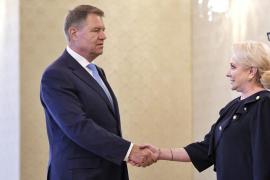 Preşedintele trebuie să numească miniştri, iar premierul să ceară vot de încredere