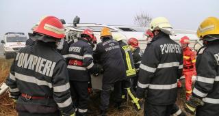 Accident grav lângă București. Sunt 14 victime după ce un microbuz s-a izbit violent cu o autoutilitară