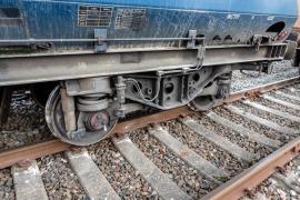 Tren deraiat la Arad, între staţiile Ilteu și Săvârșin, din cauza unui şofer de camion care a ignorat semnalele