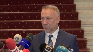 Olandezul bănuit că a ucis-o pe fetiţa din Gura Şuţii şi-ar fi desfăşurat "activitatea" în mai multe judeţe (Video)