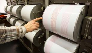 Cutremur de peste 7 pe Richter, în România, anunţat de Seismic Center