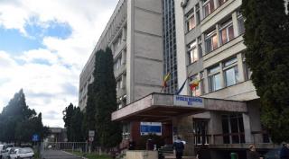 Bărbat tâlhărit și lăsat inconștient de o femeie, în Dej