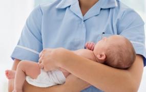 Un bărbat din Cluj a mers la spital să cumpere un bebeluş şi aproape că a reuşit