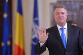 Dublarea alocaţiilor a fost promulgată de Klaus Iohannis