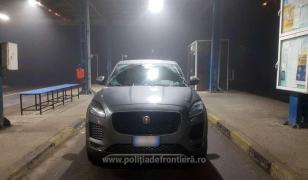 Maşina de lux a fost confiscată de poliţiştii din Vama Albiţa