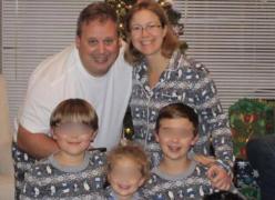 Un bărbat şi-a omorât toată familia