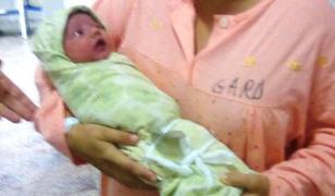 Tânăra mămică din Tulcea, despărţită de bebeluş