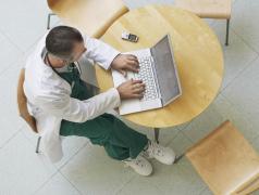 Românul se apără susţinând că le-a controlat de cancer