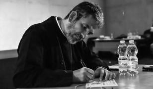 Lucian Roșu, preot român la o biserică din Torino, Italia