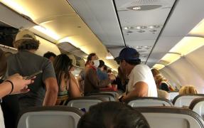 O tânără a murit de Covid-19 la bordul unui avion, pe o pistă de decolare în Arizona